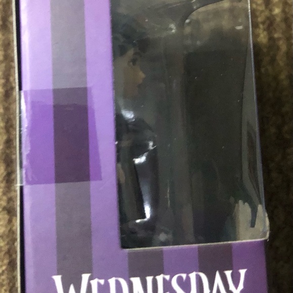 WEDNESDAY ADDAMS METALFIGS BY JADA COLLECTIBLE FIGURE NEW IN BOX - Picture 4 of 5